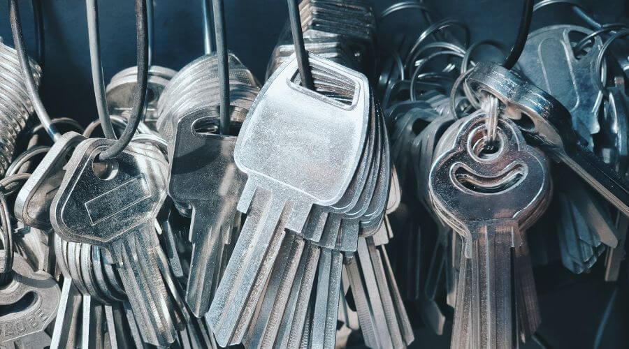 Expert Emergency Roof Repairs services in Fort McKavett, TX